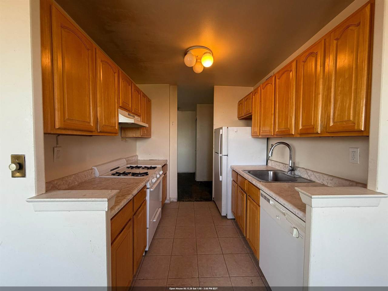 1225 Kennedy Blvd - Photo 1