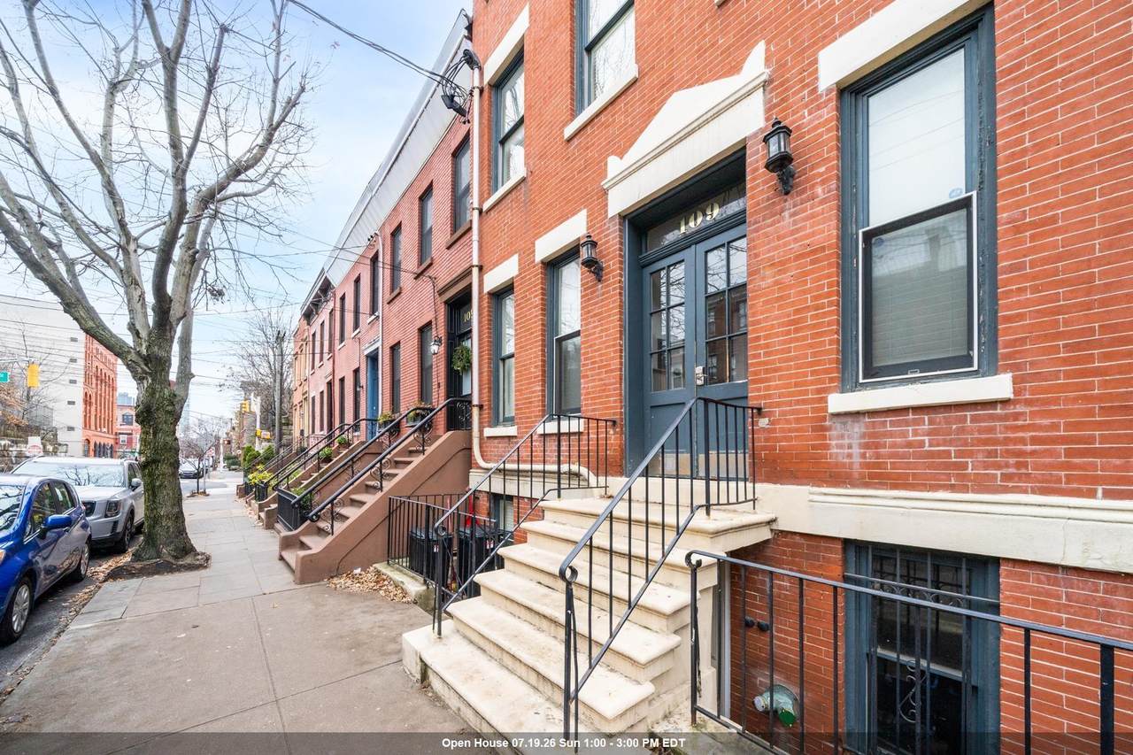 109 Erie St - Photo 1