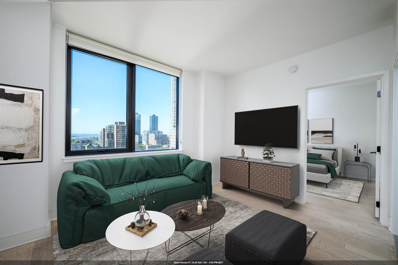 10 Provost St - Photo 1