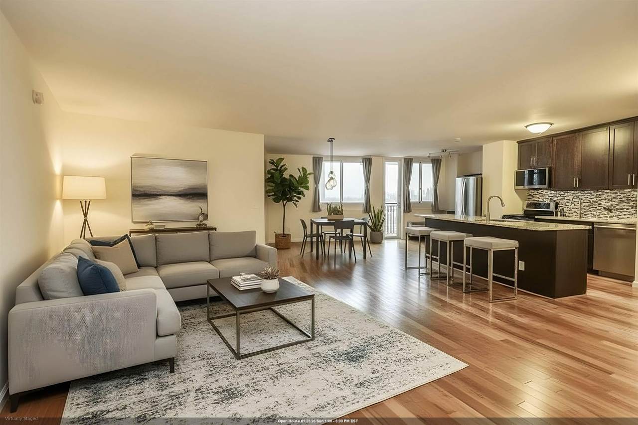 100 Manhattan Ave - Photo 1