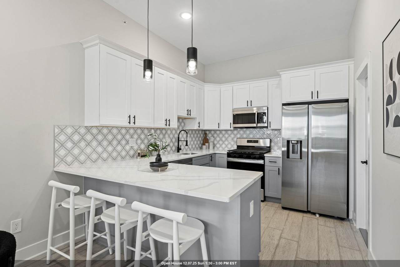 519 54TH ST - Photo 1