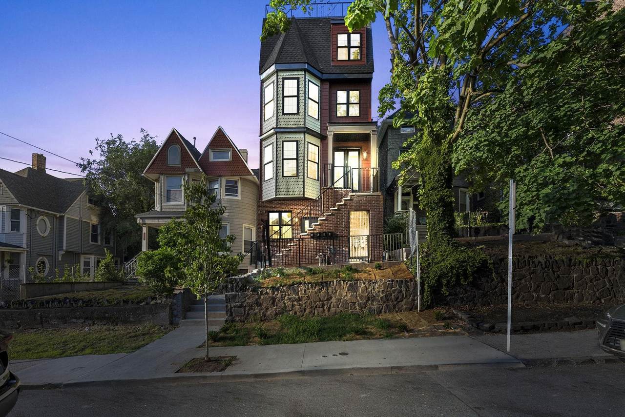 124 Glenwood Ave - Photo 1