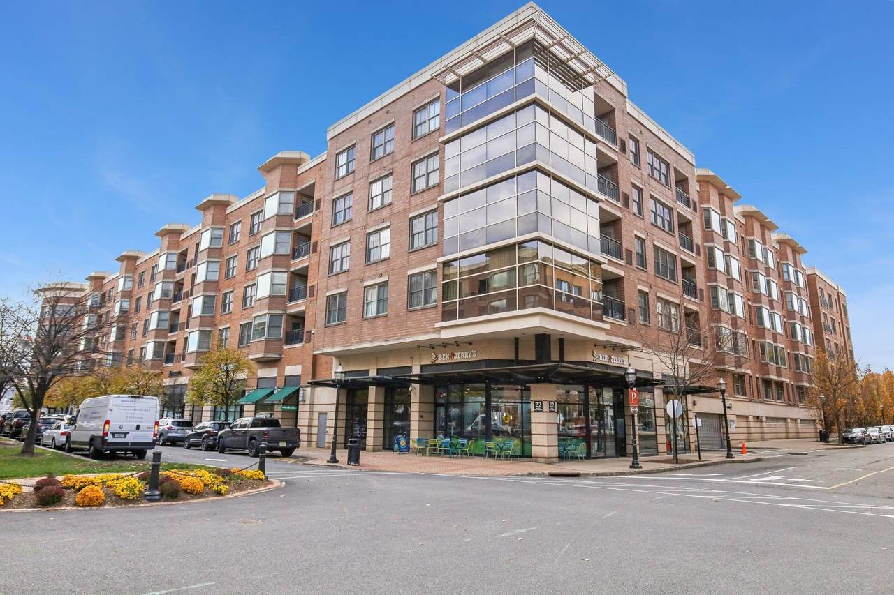 22 Avenue At Port Imperial - Photo 1