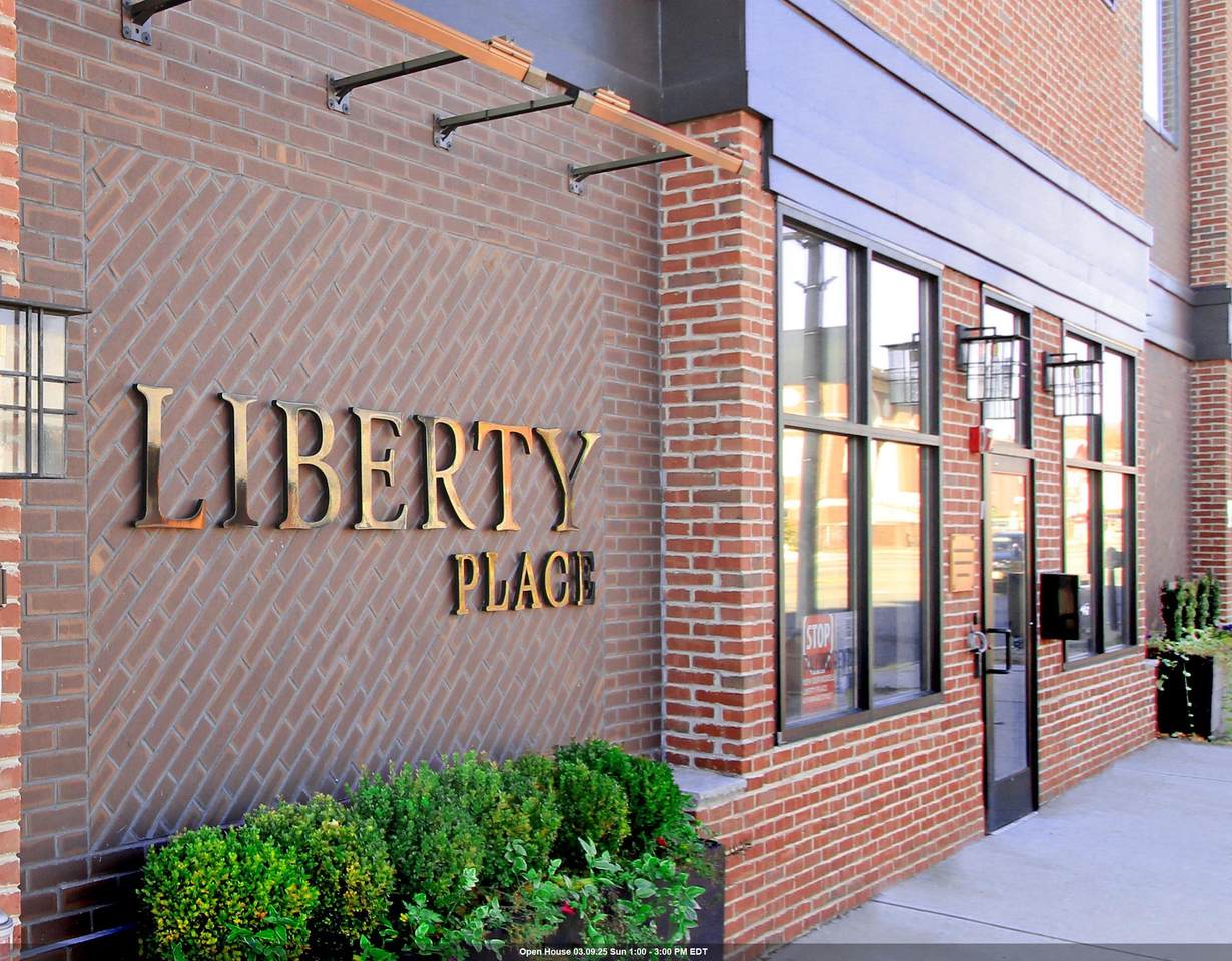 660 Bloomfield Ave - Photo 1