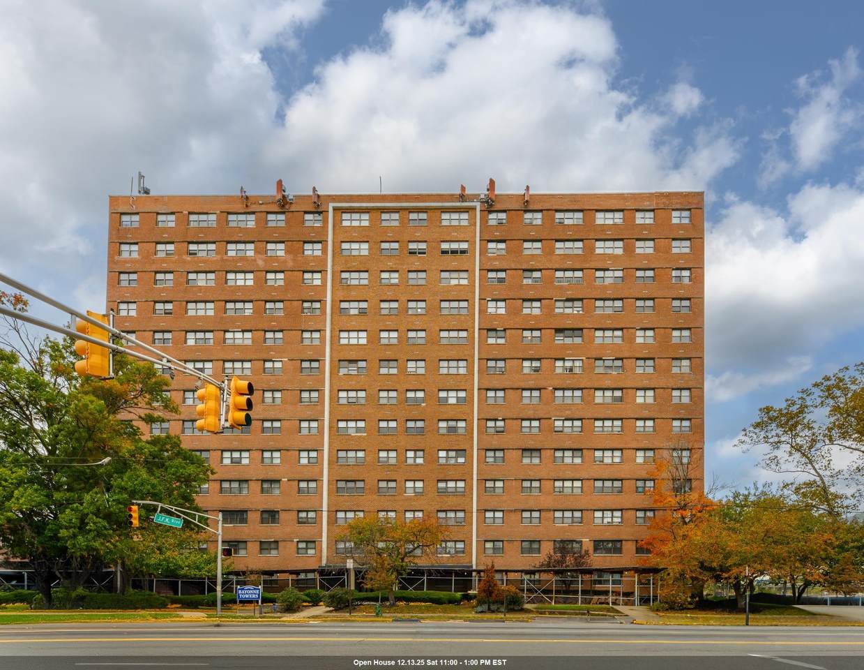 1225 Kennedy Blvd - Photo 1