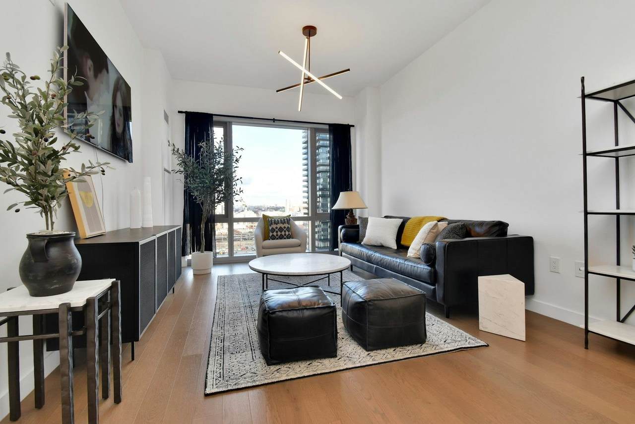 75 Park Lane South - Photo 1