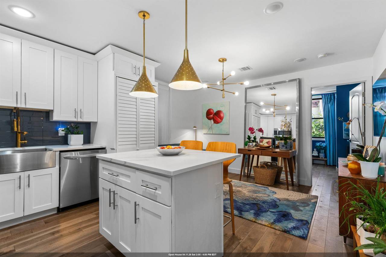 41 Beacon Ave - Photo 1