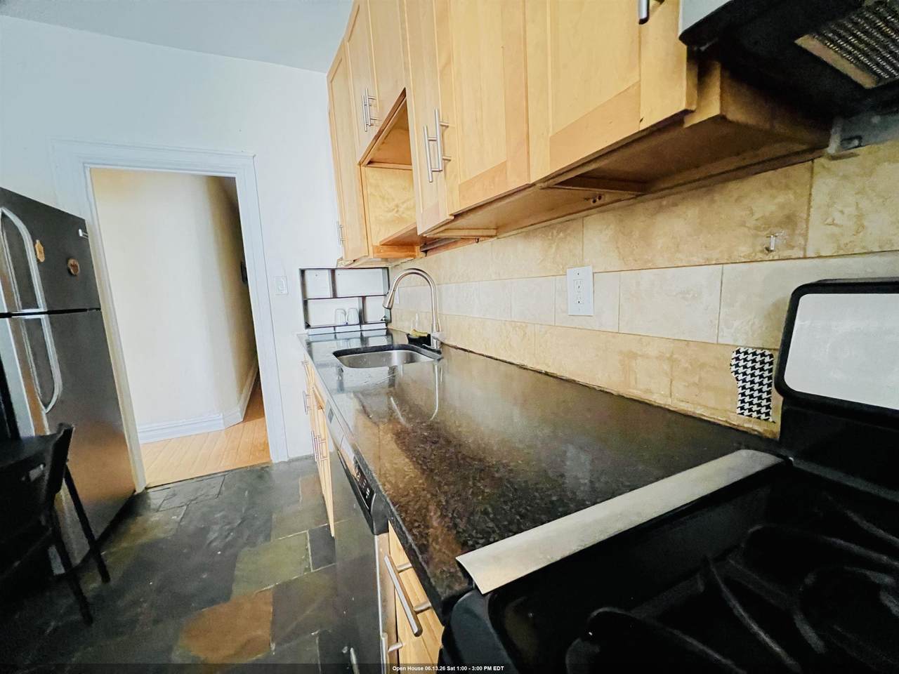 118 Corbin Ave - Photo 1