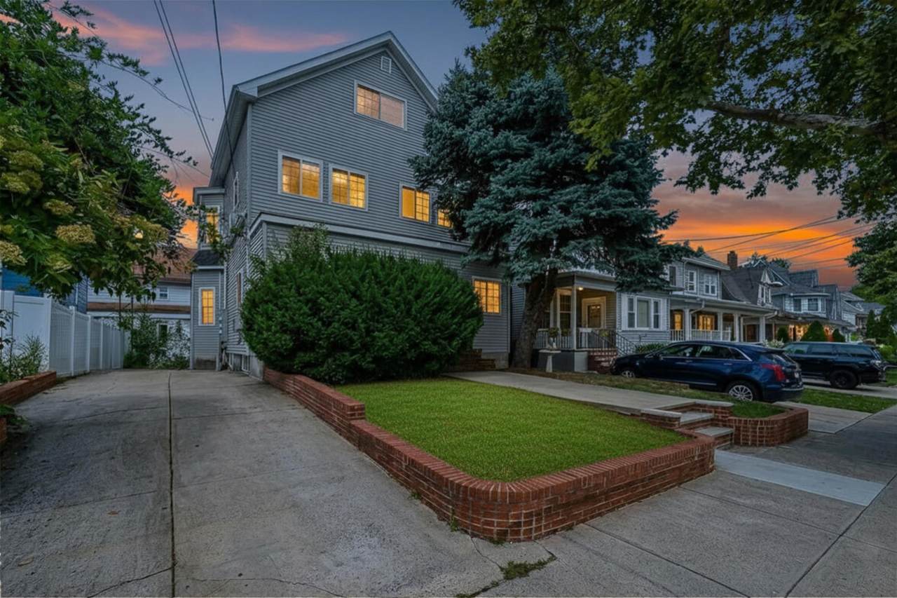 815 - 817 Kennedy Blvd - Photo 1