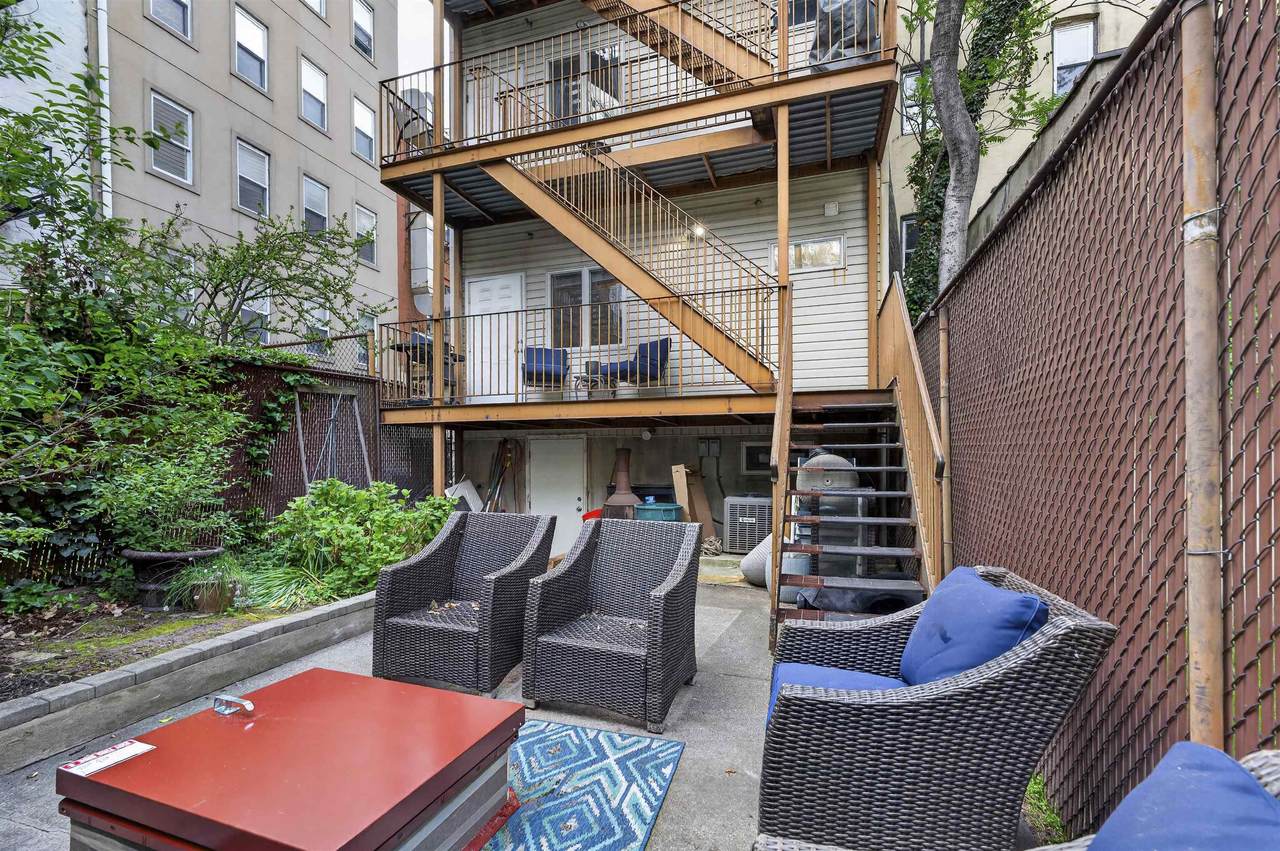 309 2ND ST - Photo 1