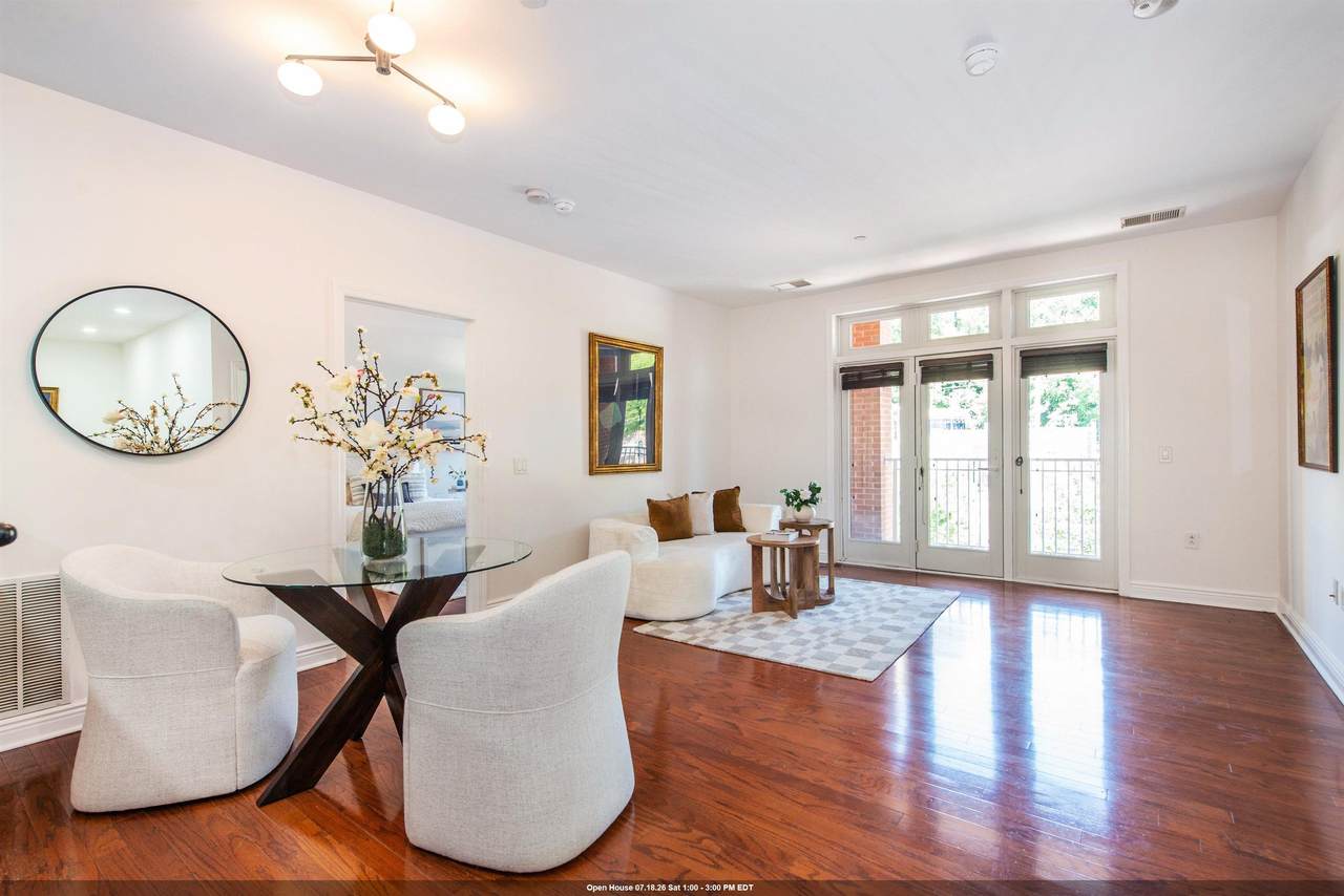 7400 River Rd - Photo 1