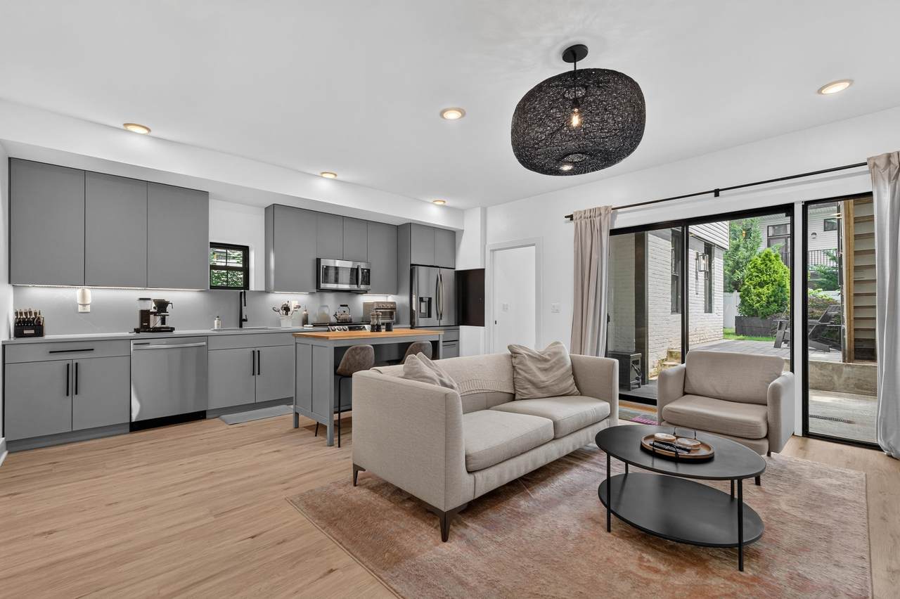 56 Reservoir Ave - Photo 1