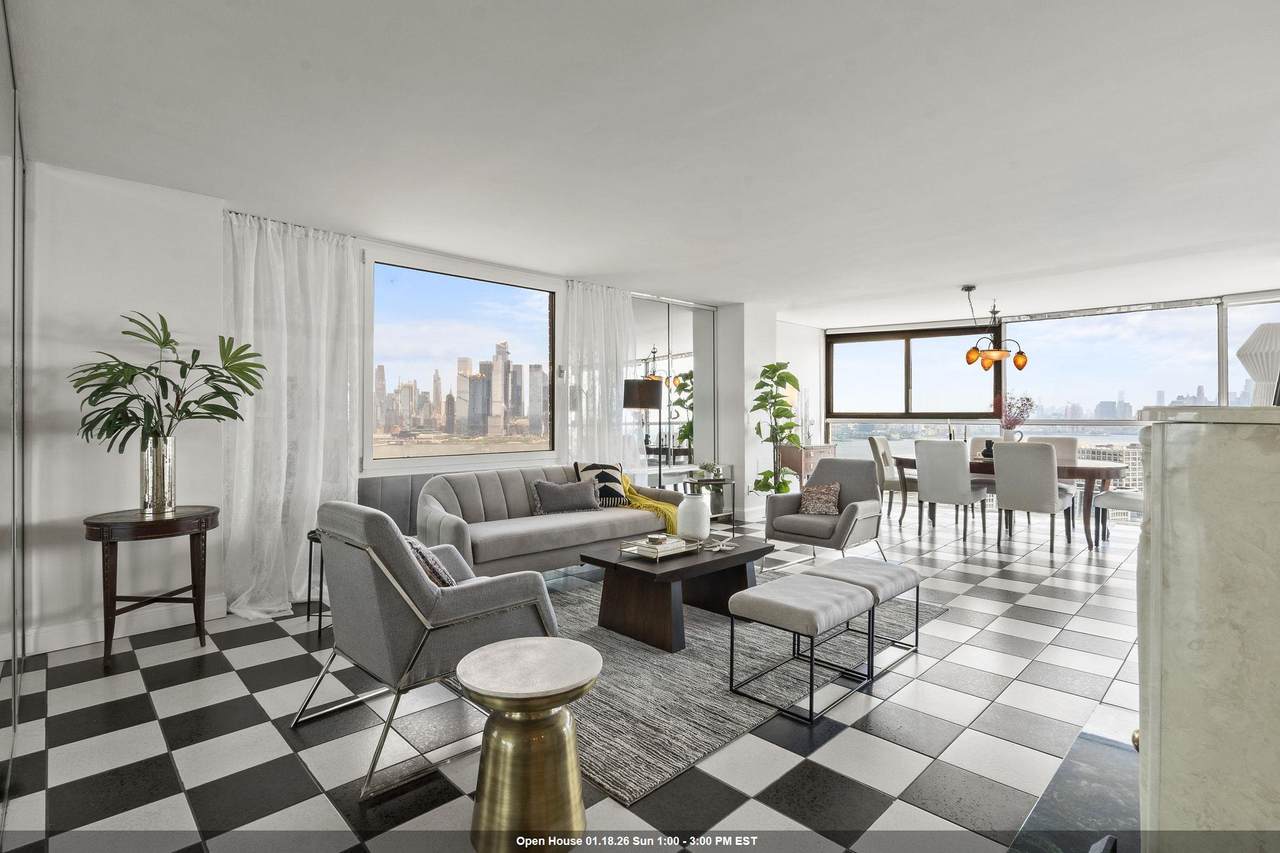 380 Mountain Rd - Photo 1