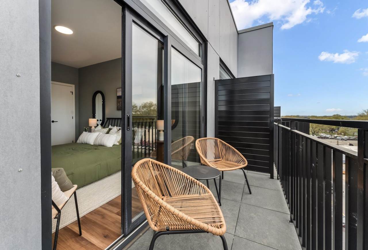 857 Communipaw Ave - Photo 1