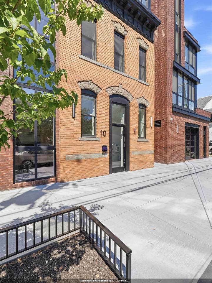 10 South St - Photo 1