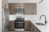 132 Mallory Ave - Photo 3