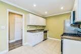 1011 Avenue C - Photo 8