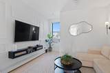 815 Park Ave - Photo 2