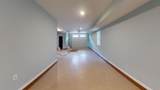 366 Armstrong Ave - Photo 18