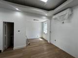 629 Washington St - Photo 2