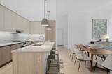 155 Bay St - Photo 4