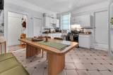 564 Hudson Ave - Photo 2