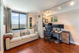 2110 Harmon Cove Tower - Photo 17