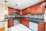 43 Manhattan Ave - Photo 4