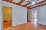 27 Romaine Ave - Photo 7