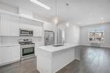 119 Peter St - Photo 1