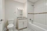 424 Whiton St - Photo 7