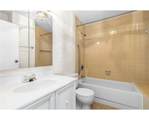 1705 Harmon Cove Tower - Photo 22