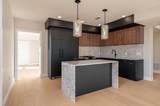 10 South St - Photo 16
