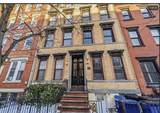 919 Park Ave - Photo 1