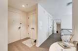 1425 Hudson St - Photo 13