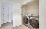 1425 Hudson St - Photo 15