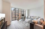 1425 Hudson St - Photo 8