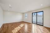 927 Pavonia Ave - Photo 17