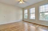704 Clinton St - Photo 8
