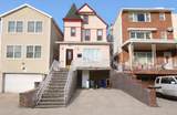 712 17TH ST - Photo 1