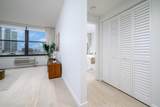 102 Christopher Columbus Dr - Photo 14