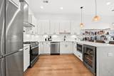 34 Manhattan Ave - Photo 13