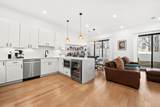 34 Manhattan Ave - Photo 6