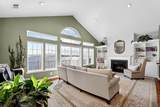 60 Tottenham Ct - Photo 2