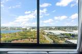 2110 Harmon Cove Tower - Photo 18