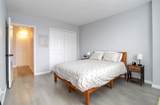 100 Manhattan Ave - Photo 5