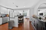 1025 Maxwell Lane - Photo 5