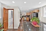 28 Willow St - Photo 16