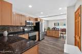 28 Willow St - Photo 6