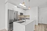 412 Whiton St - Photo 15